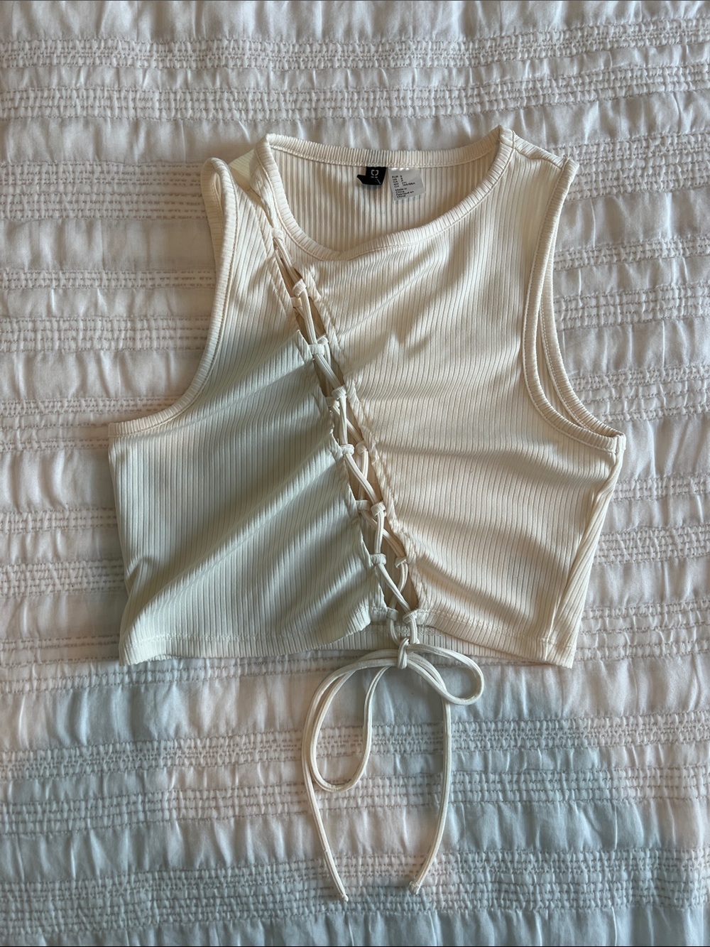Divided Cream Ribbed Lace-Up Crop Tank